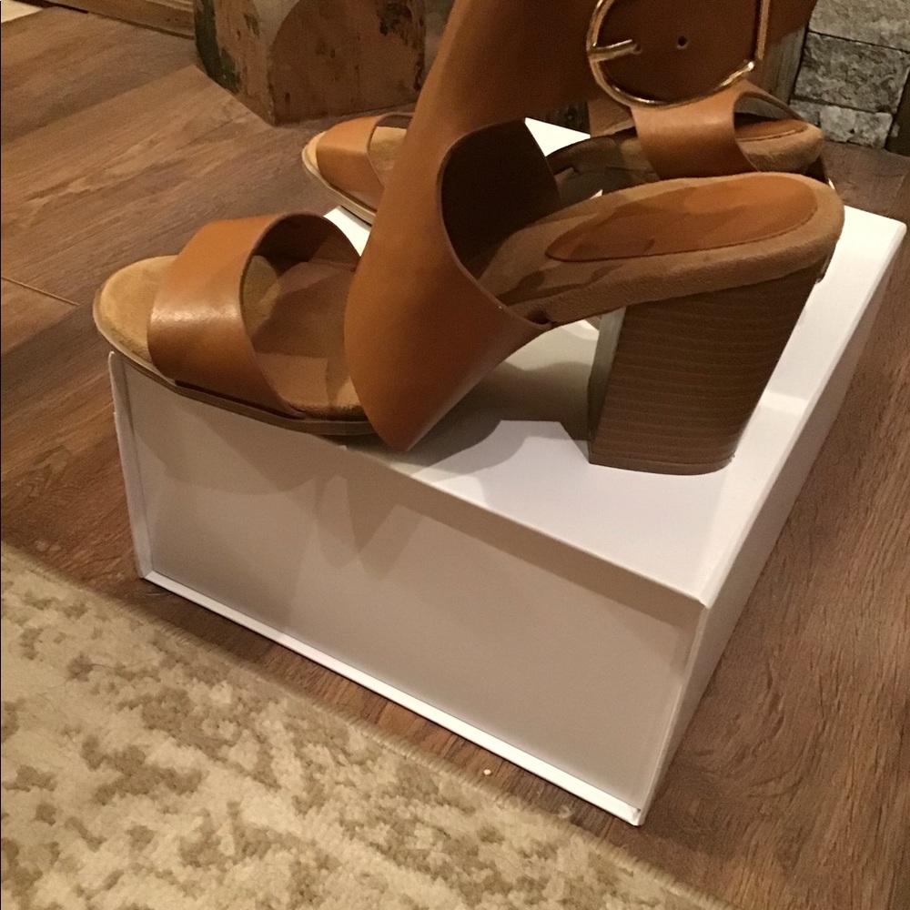 CHARLOTTE RUSSE shoes